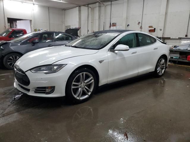 2014 Tesla Model S