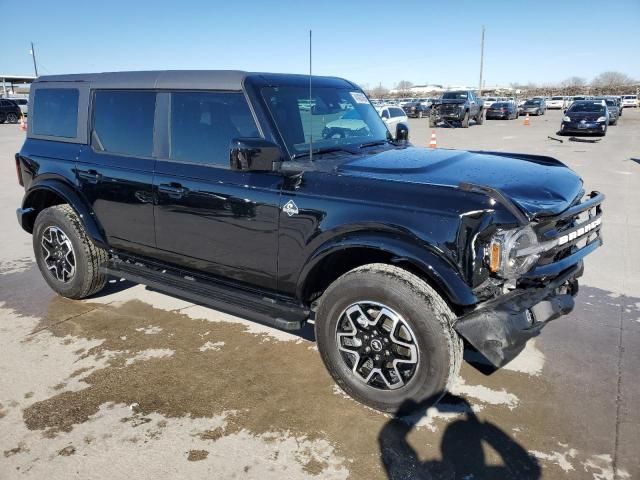 2024 Ford Bronco Outer Banks