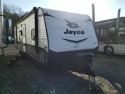 Salvage trucks for sale at Lufkin, TX auction: 2022 Jayco Flight