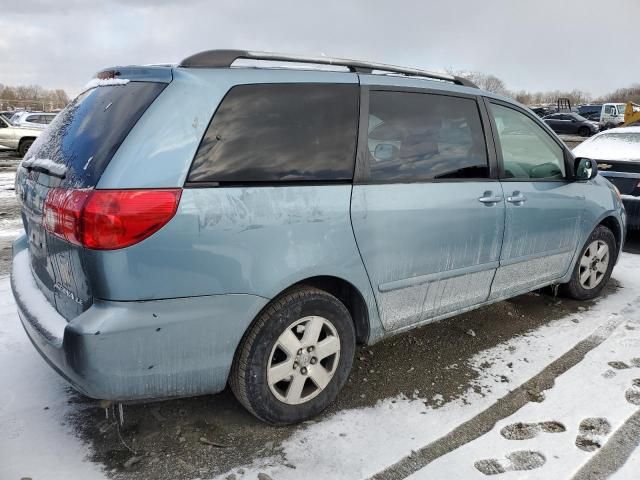 2008 Toyota Sienna CE