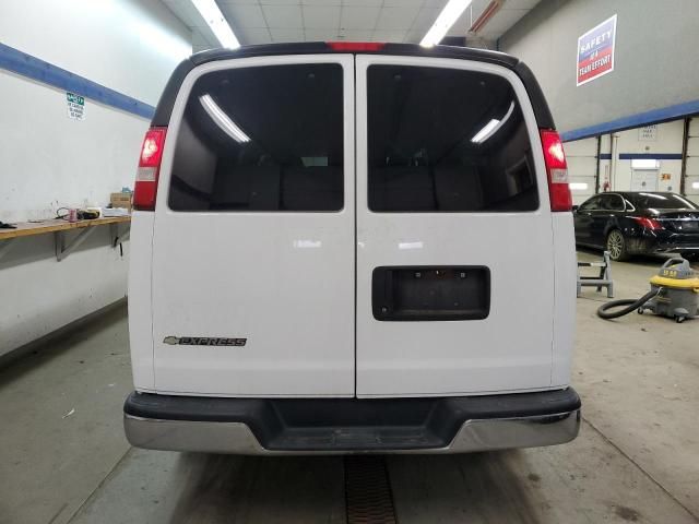 2017 Chevrolet Express G3500 LT