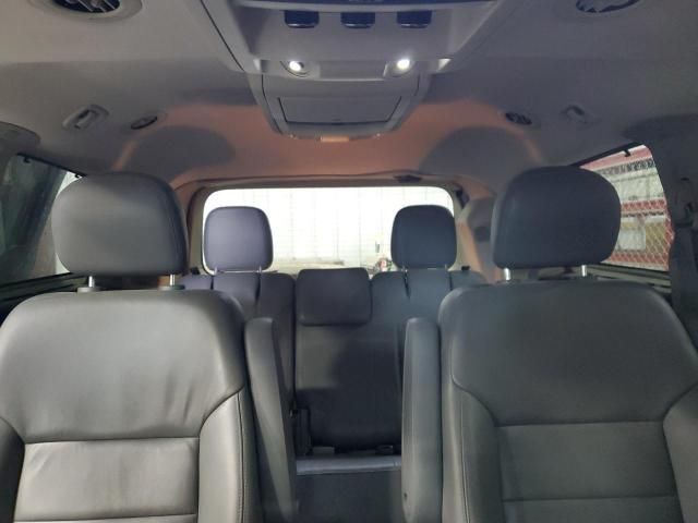 2014 Volkswagen Routan SEL Premium