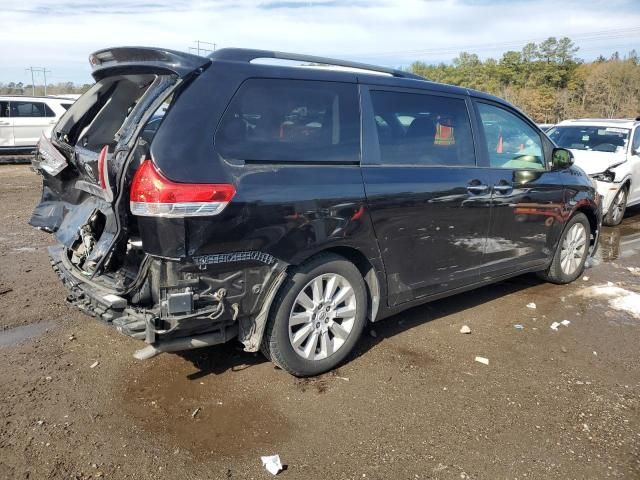 2013 Toyota Sienna XLE