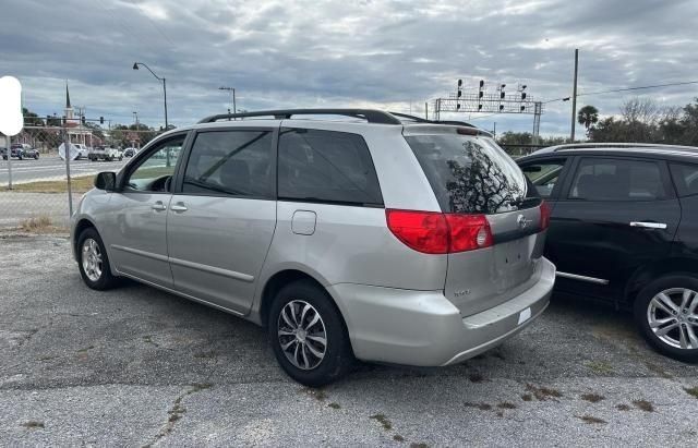 2010 Toyota Sienna CE