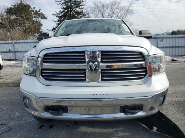 2015 Dodge RAM 1500 SLT