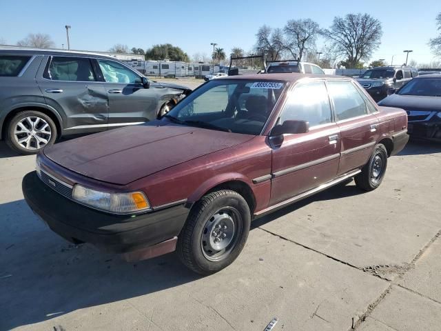 1990 Toyota Camry DLX