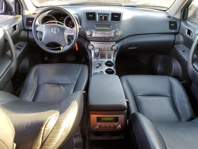 2010 Toyota Highlander SE