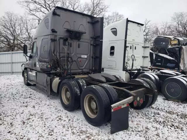 2018 Freightliner Cascadia 125