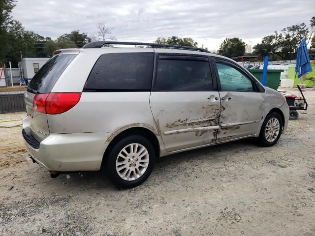 2009 Toyota Sienna XLE