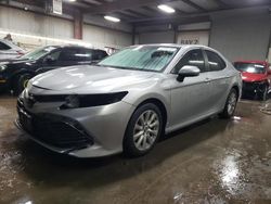 Salvage cars for sale at Elgin, IL auction: 2018 Toyota Camry L