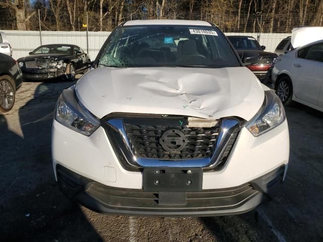 2020 Nissan Kicks S