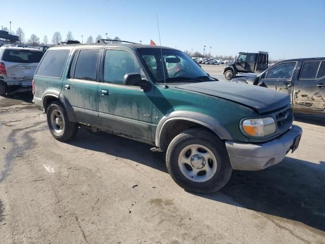 2000 Ford Explorer XLT