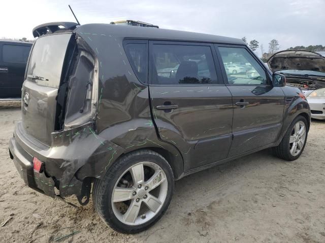 2011 KIA Soul +