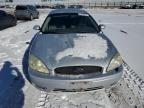 2004 Ford Taurus SE