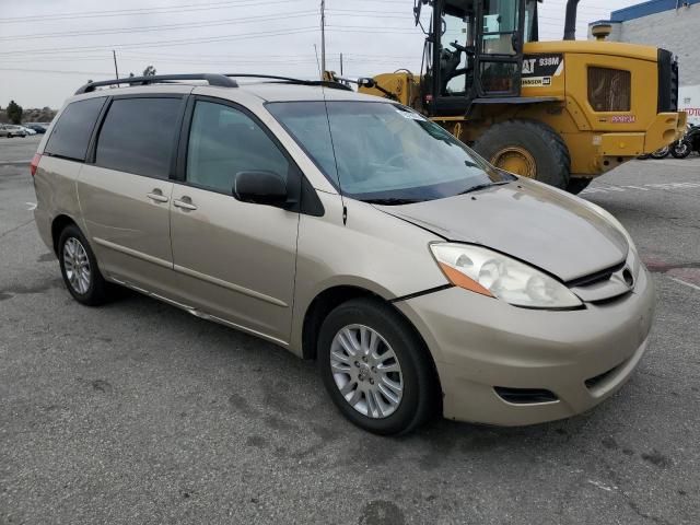 2010 Toyota Sienna CE