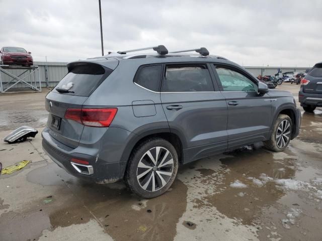 2022 Volkswagen Taos SE