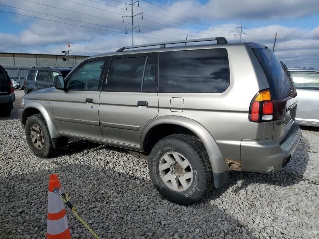 2002 Mitsubishi Montero Sport XLS