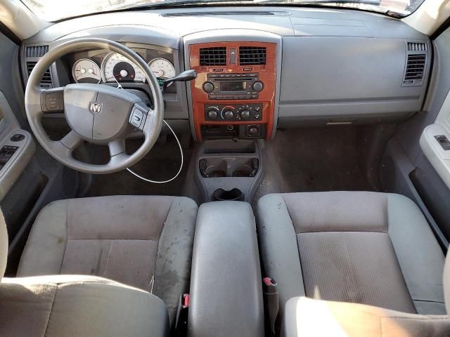 2005 Dodge Dakota Quad SLT