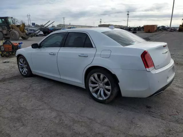 2015 Chrysler 300C Platinum