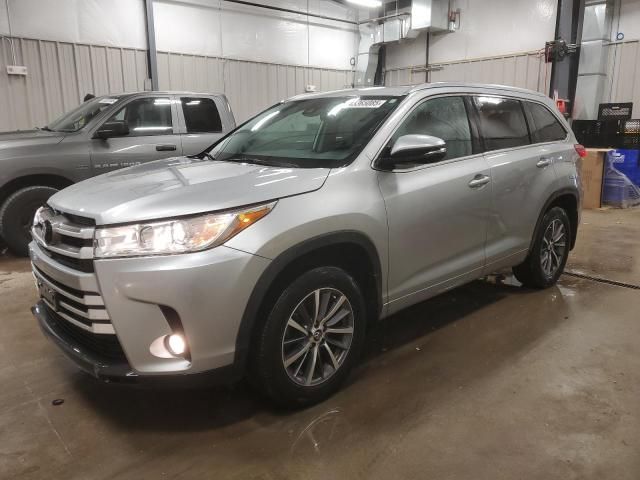 2018 Toyota Highlander SE