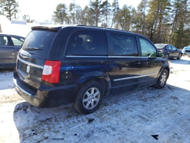 2012 Chrysler Town & Country Touring