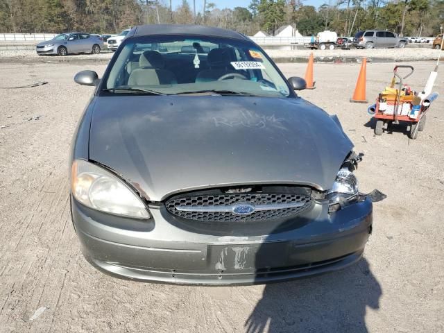 2003 Ford Taurus SE