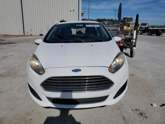 2015 Ford Fiesta SE