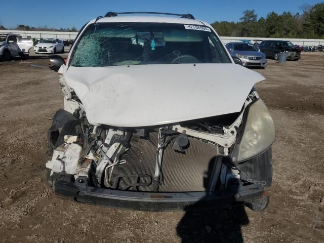 2008 Toyota Sienna CE