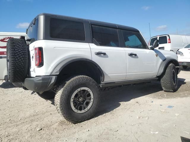 2023 Ford Bronco Base