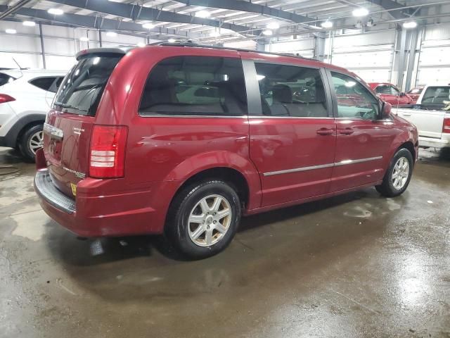 2010 Chrysler Town & Country Touring