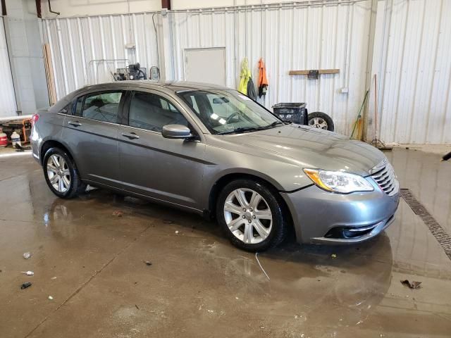 2013 Chrysler 200 LX