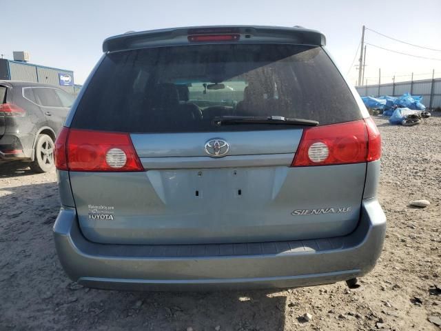 2006 Toyota Sienna XLE