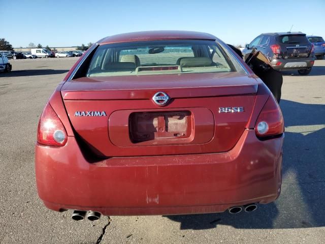 2004 Nissan Maxima SE