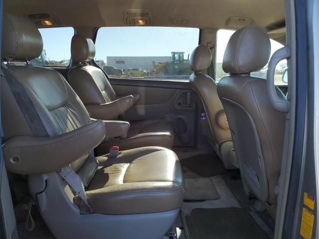 2006 Toyota Sienna LE