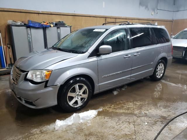 2014 Chrysler Town & Country Touring