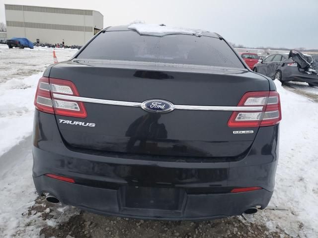 2015 Ford Taurus SE