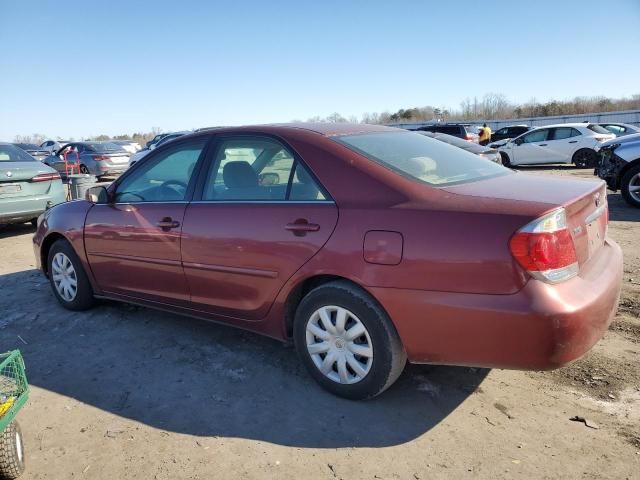 2005 Toyota Camry LE