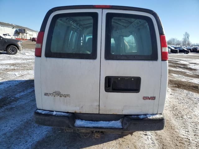 2004 GMC Savana G2500