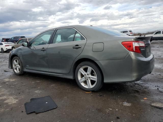 2014 Toyota Camry Hybrid