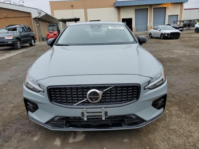 2024 Volvo S60 Ultimate