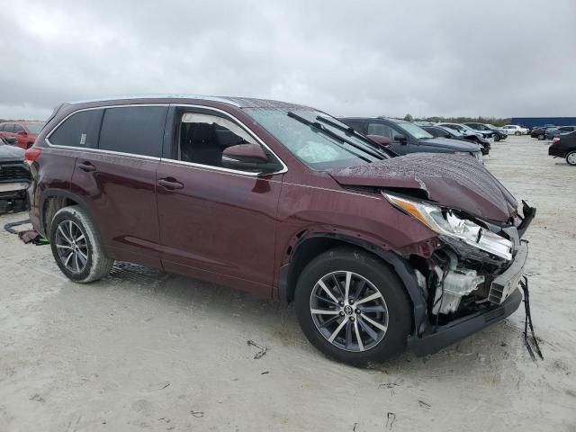 2018 Toyota Highlander SE