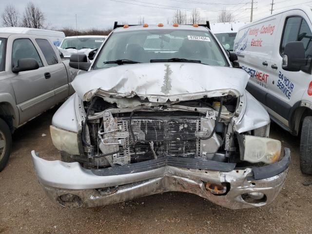 2004 Dodge RAM 3500 ST