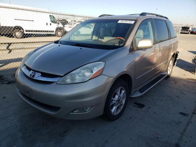 2006 Toyota Sienna XLE