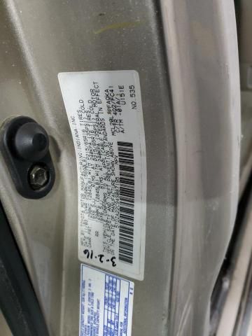 2004 Toyota Sienna XLE