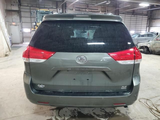 2011 Toyota Sienna XLE