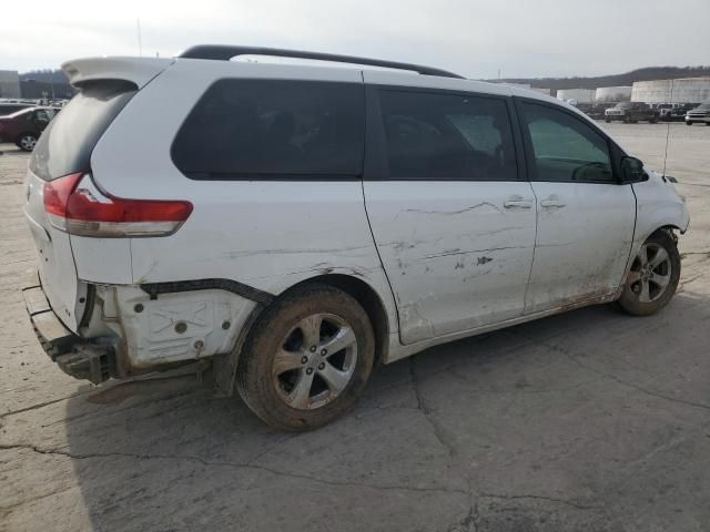 2012 Toyota Sienna LE