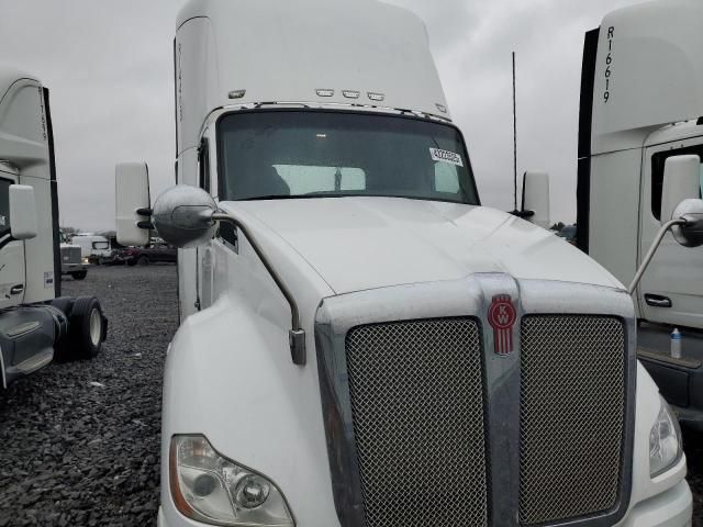 2014 Kenworth Construction T680