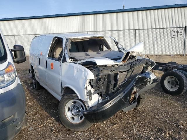 2015 Chevrolet Express G2500