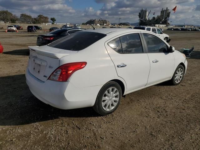 2013 Nissan Versa S