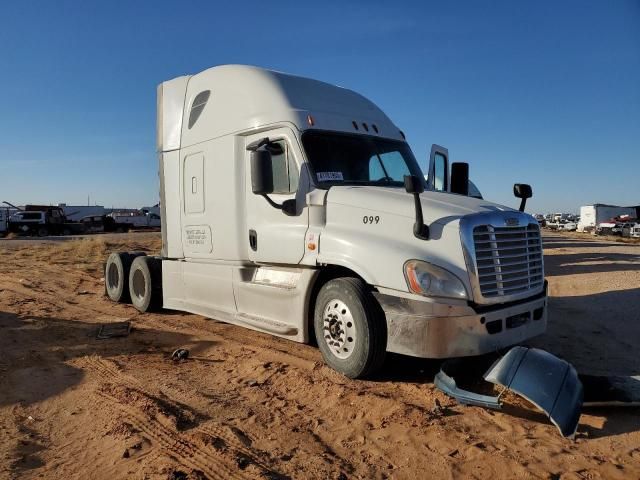 2016 Freightliner Cascadia 125